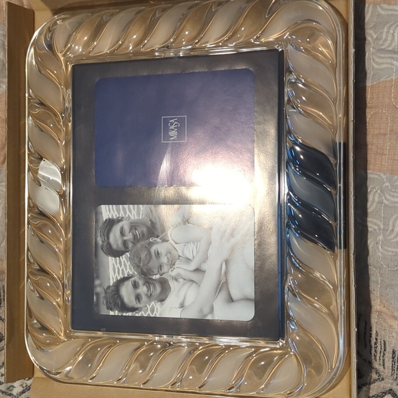 Mikasa photo frame brand new in original box - Picture 2 of 3
